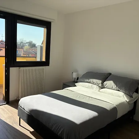Bilocale Con Terrazzo Bolognafiere Διαμέρισμα *